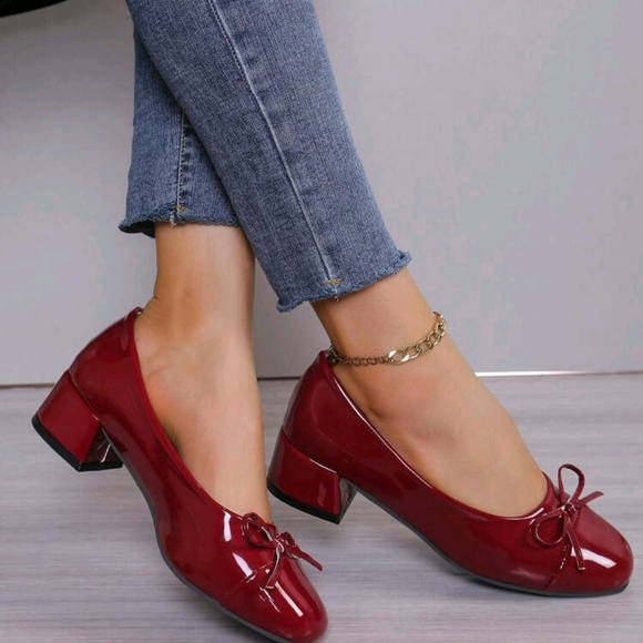 New 2024 Women Classic Red High Heels Ballet Flats With Square Toe, Chunky/Low - Picture 6 of 7